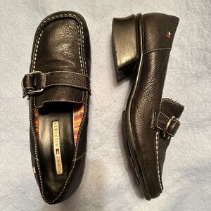 Tommy Hilfiger women’s leather shoes, 1.5” heel
